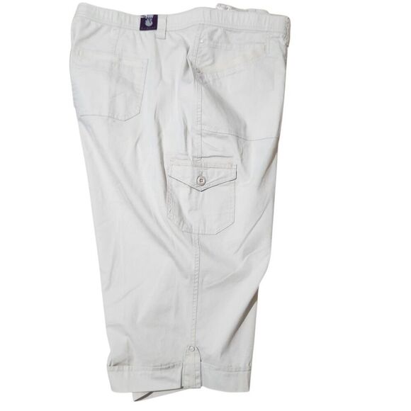 Gloria Vanderbilt Capri Shorts Size 24W Cream Color With Pockets - Picture 9 of 12